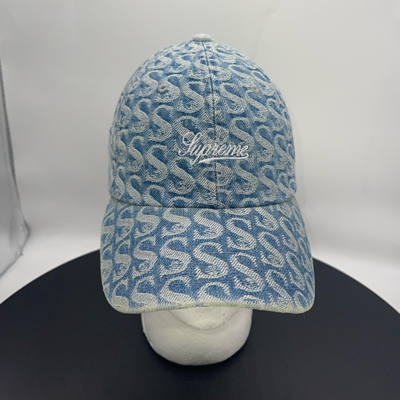 SUPREME Denim Hat - Picture 2 of 7